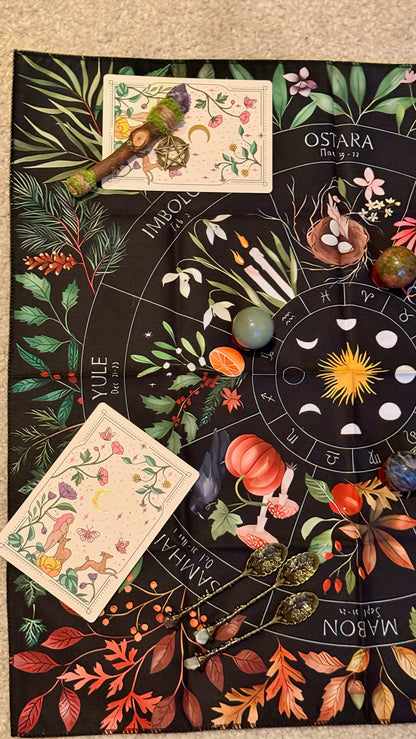 Tapete de Altar para Lectura de Tarot // Festividades Paganas