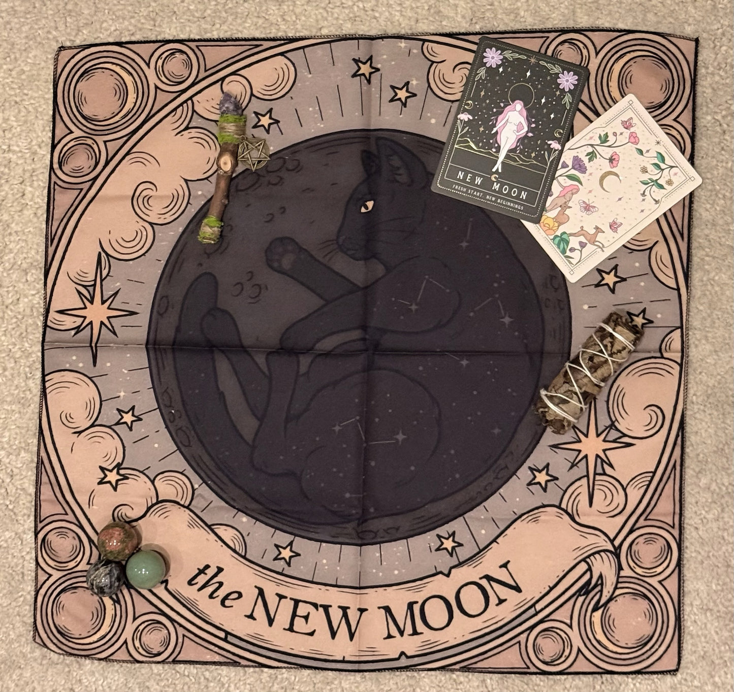Tapete de Altar para Lectura de Tarot // “La Luna Nueva - Gato Negro