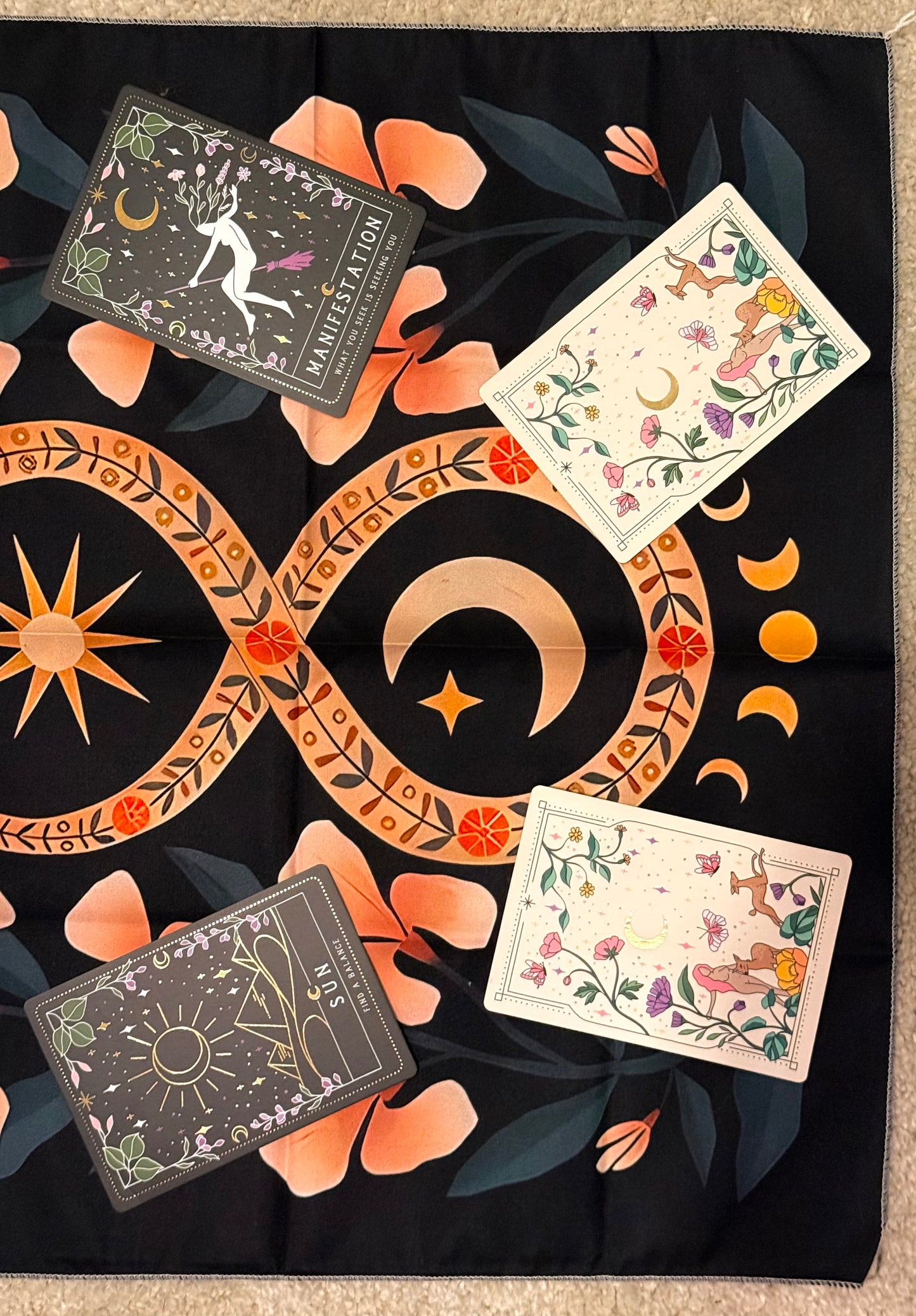 Mantel Tarot // Serpiente Sagrada Infinito  // Tapete Oráculo