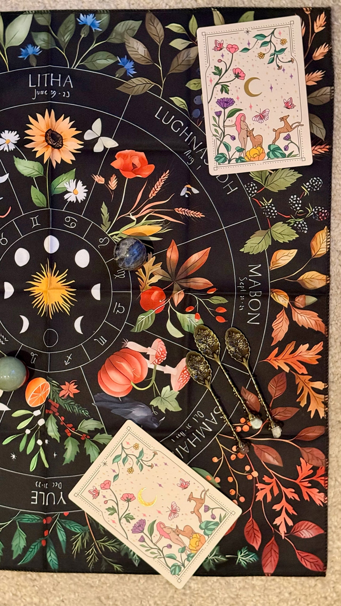 Tapete de Altar para Lectura de Tarot // Festividades Paganas