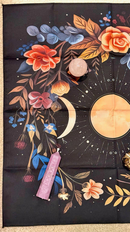 Tapete de Altar para Lectura de Tarot // Triple Luna - Flores