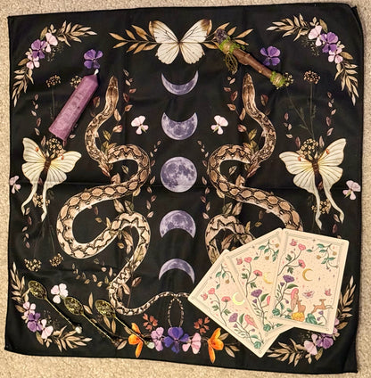 Tapete de Altar para Lectura de Tarot // Ciclo Lunar - Serpientes