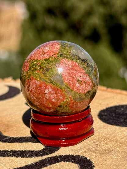🌿 Esfera de Unakita Natural Pulida // Equilibrio Emocional, Amor Propio y Crecimiento Personal