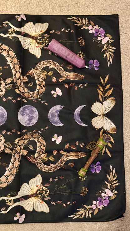 Tapete de Altar para Lectura de Tarot // Ciclo Lunar - Serpientes