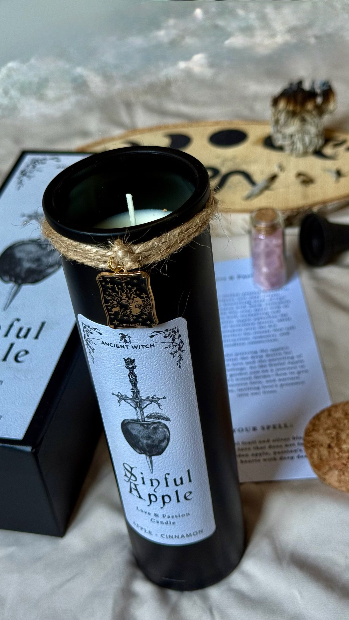 🕯️ Vela Purificadora - 🍎Ritual de Amor y Pasión - Manzana Pecaminosa