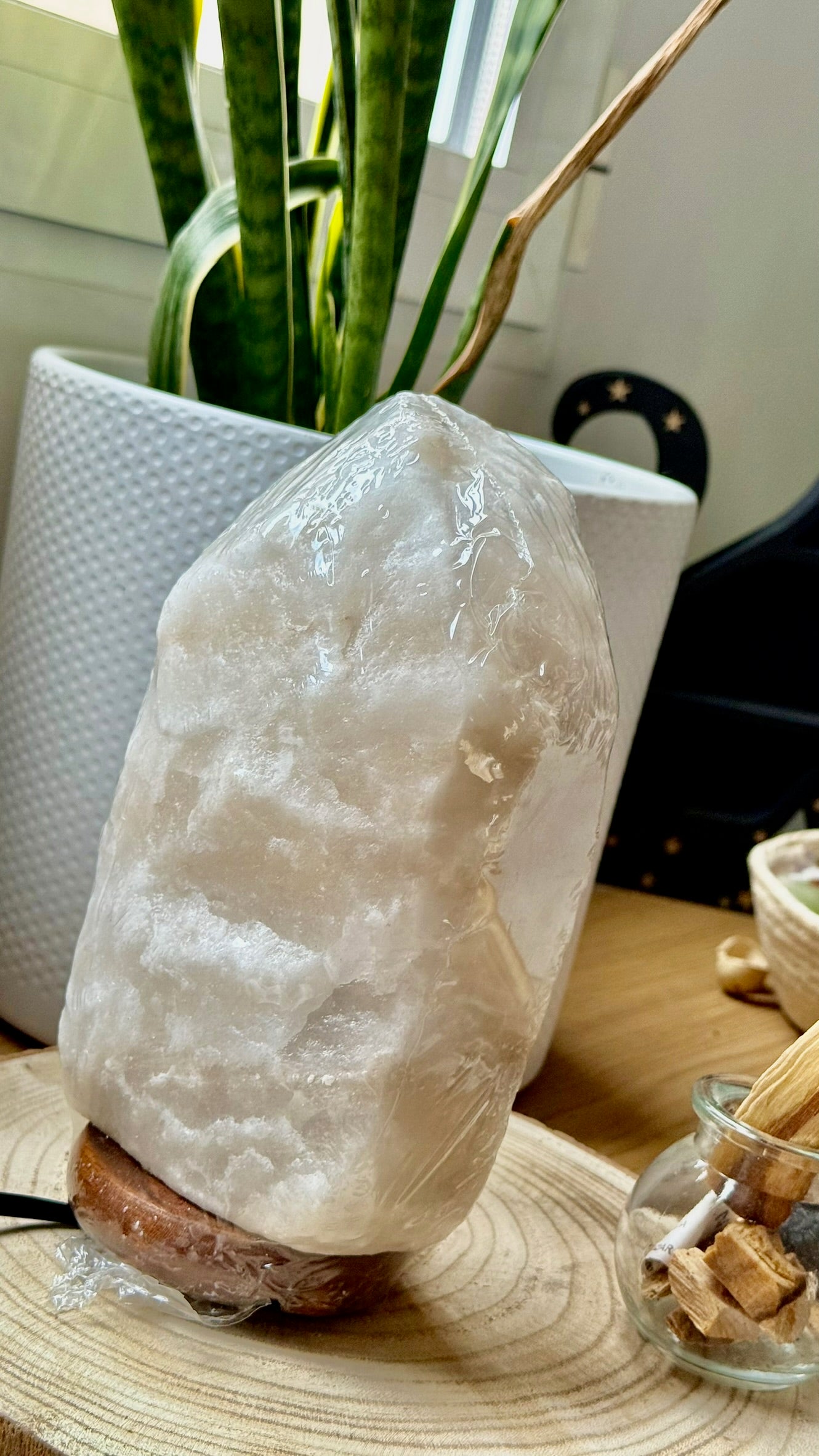 🪔 Lámpara de Sal Blanca de Himalaya (Pakistán) - 2/3 Kg