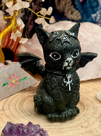 Figura Mística- Gato Negro - Alas de Murciélago