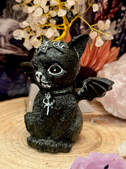 Figura Mística- Gato Negro - Alas de Murciélago