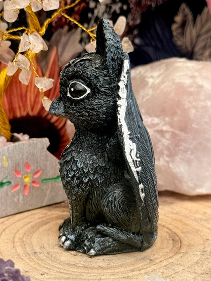 Figura Mística- Grifo Negro  -Pentagrama Protección