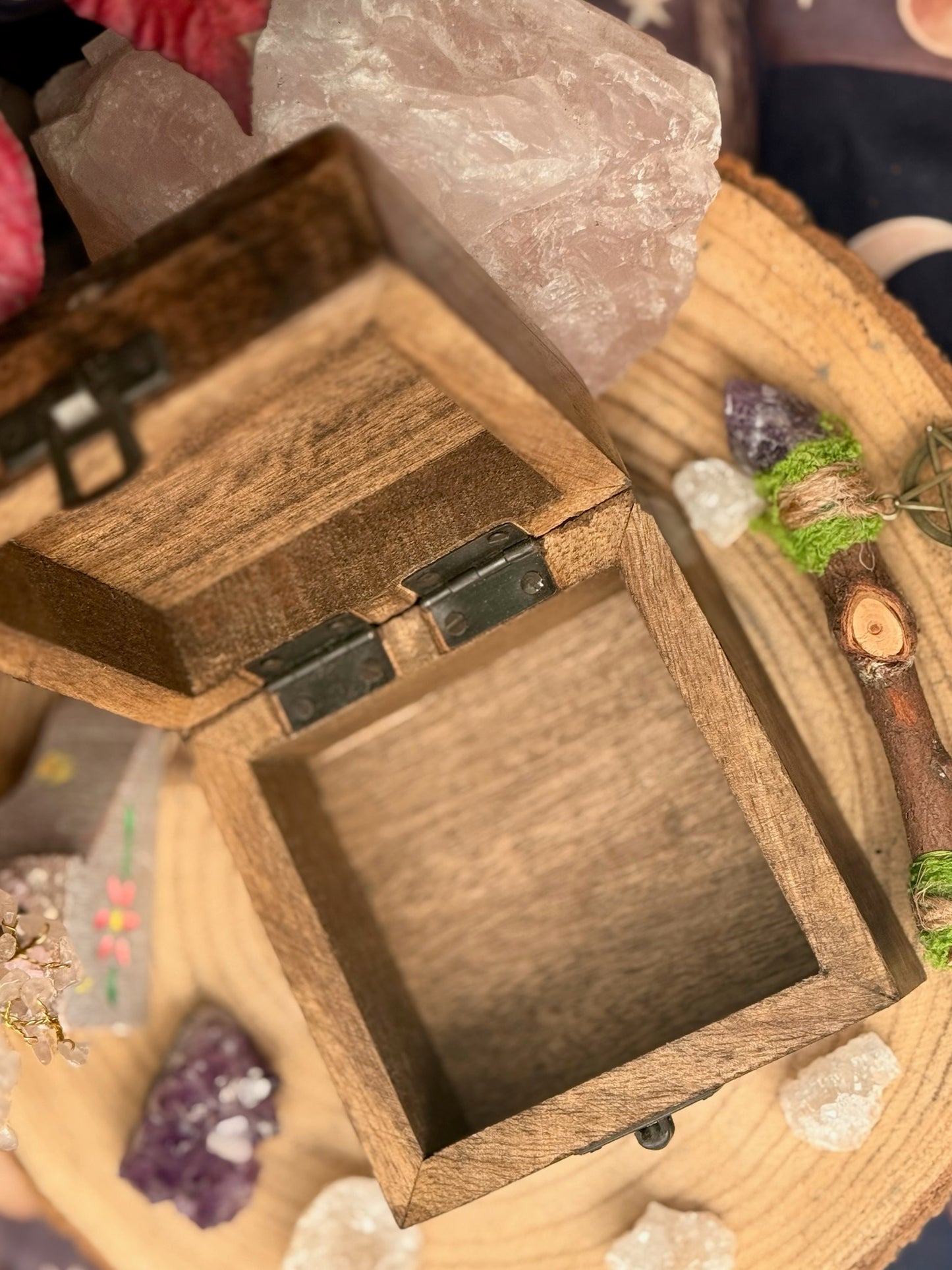 Caja de Madera Esmaltada // Luna de Amor